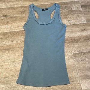 NWOT BLUE/GREY ONE SIZE TANK TOP. FITS LIKE A SMALL/MEDIUM.